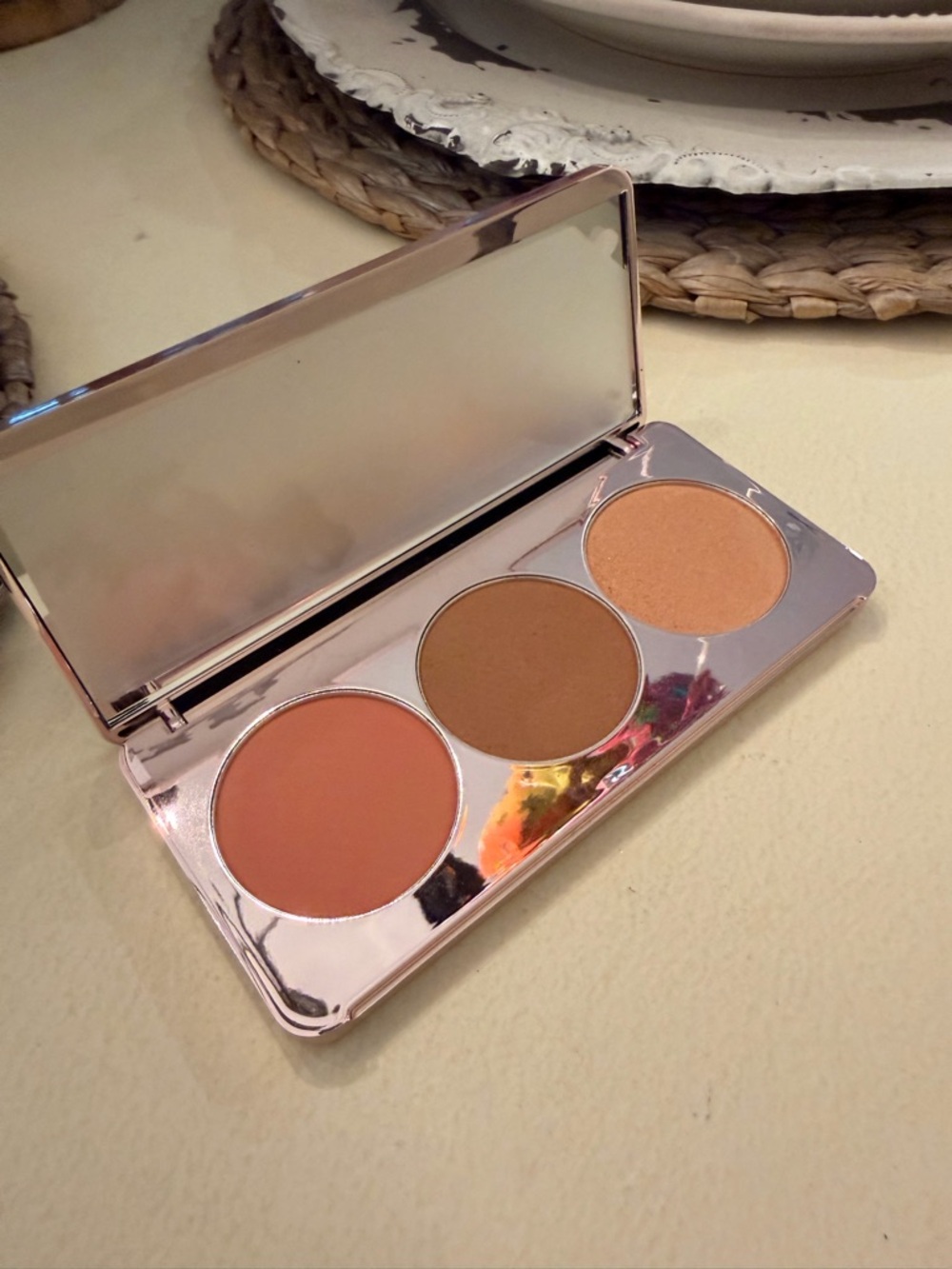 Girlactik Blush Me & Glow face palette in BLUSH ME MEDIUM